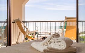 Civico Zero Resort